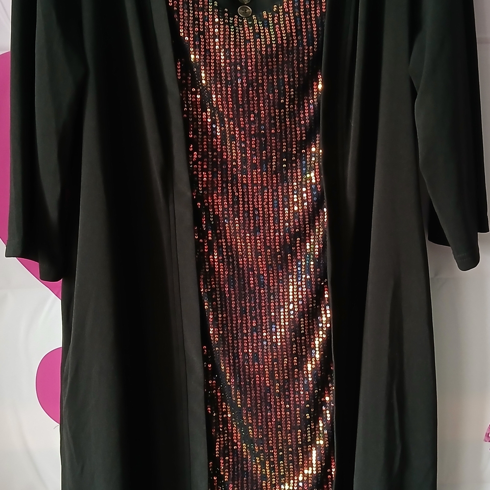 BloomChic Black Garment